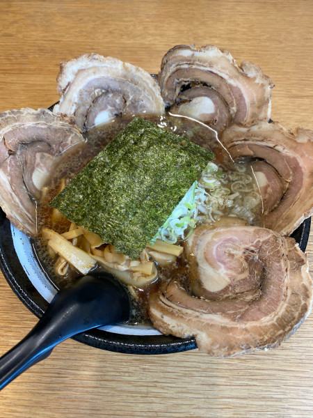 「一宮チャーシューらーめん1000円➕麺固め」@名糖食堂の写真