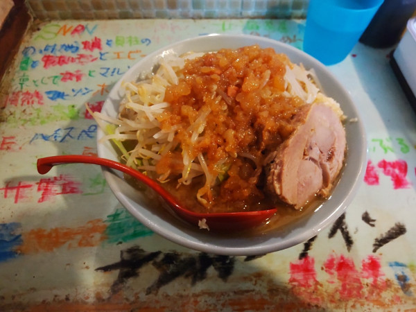 「中ラーメン　880」@ハイデン.コッコFACTORYサマンサ・タマサの写真