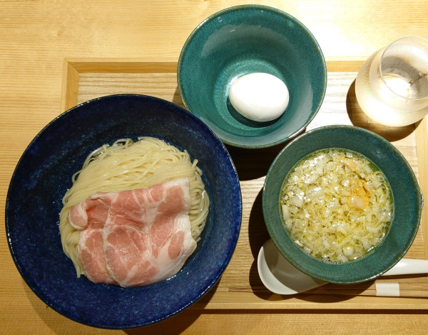 「【数量限定】昆布水 塩つけ麺＋味玉」@麺や 紀茂登の写真