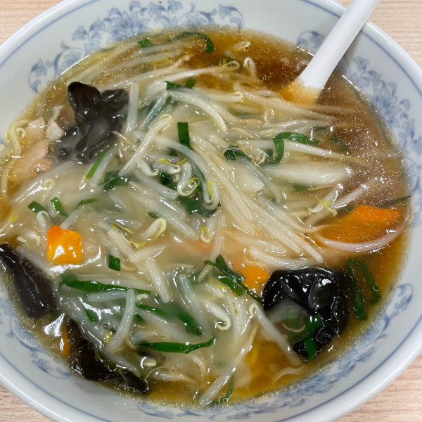 「もやしラーメン(0.5玉)630円」@ぎょうざの満洲 おおたモール店の写真