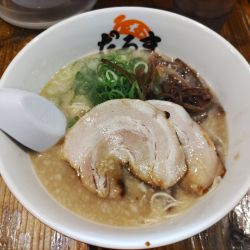 ラーメン800円