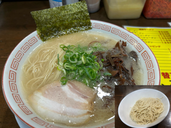 「ラーメン850円」@博多長浜ラーメン フクフクの写真