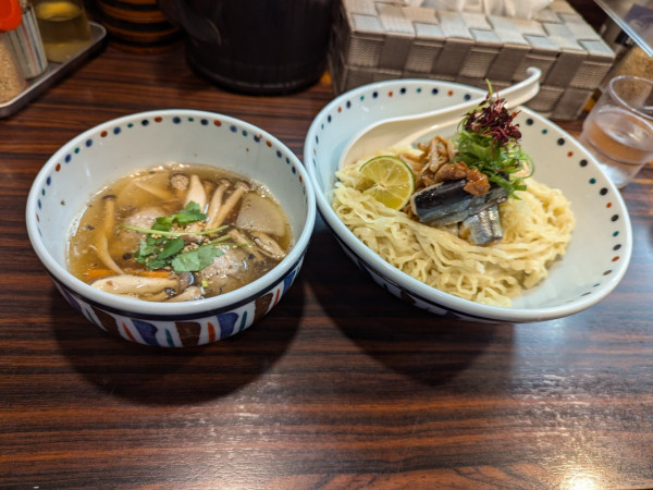 「秋刀魚 塩つけそば」@らー麺 あけどやの写真