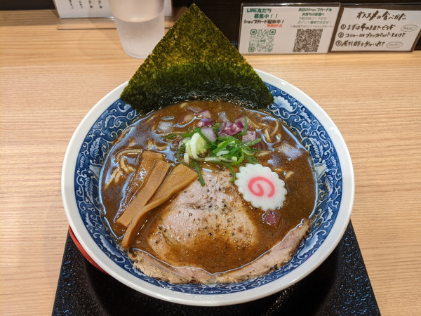 「濃厚煮干し中華そば」@中華そば むじゃきの写真