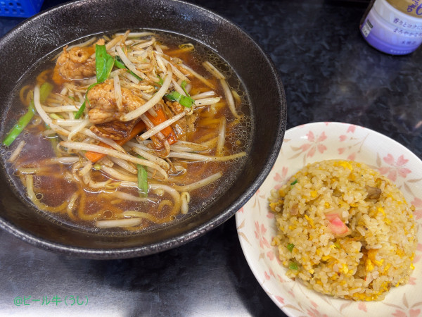 「スタミナラーメン半チャーハンセット(1300円)」@ラーメンりゅうとらの写真