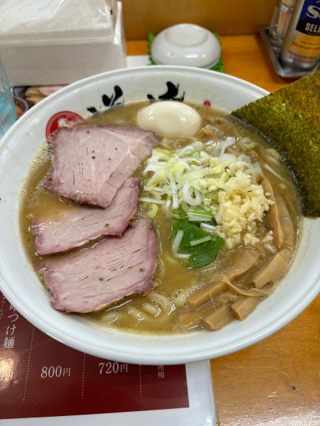「特製濃厚豚骨ラーメン　大盛り」@らーめん逆流の写真