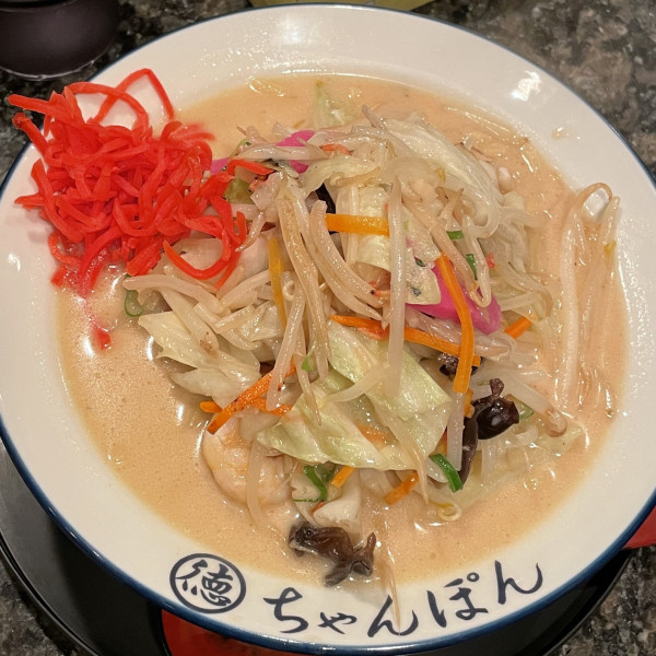 「ちゃんぽん 1,000円」@ちゃんぽん一鶴 すすきの店の写真