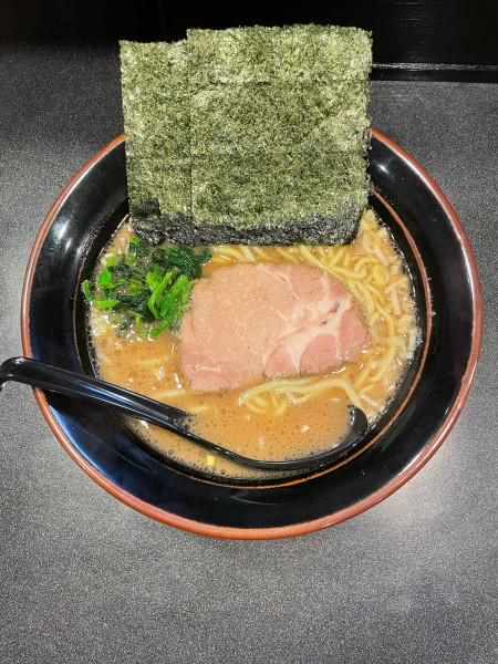 「ラーメン(800円)」@ハマのオヤジの写真