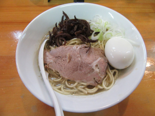 「煮干ソバ（１０００円）＋味玉１５０円＋和え玉２００円」@煮干中華ソバ イチカワの写真