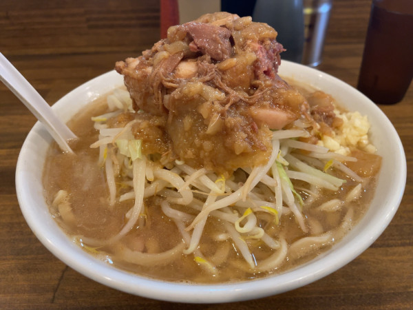 「ラーメン1090円」@男気らーめん アカギの写真