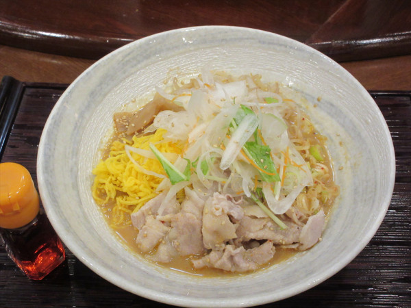「冷し豚しゃぶ担々麺（980円）」@梅寿庵の写真