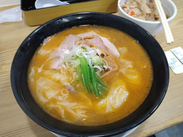 「スタミナワンタンメン」@ワンタンメンの満月 京都拉麺小路店の写真