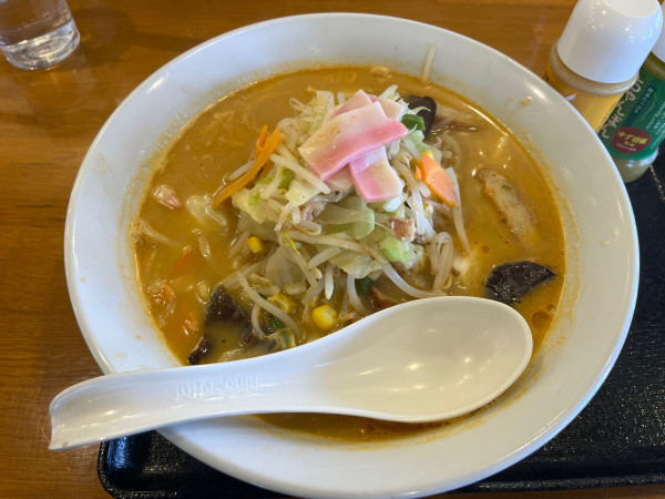 「野菜たっぷりちゃんぽん　麺1.5倍3辛　1180円」@長崎ちゃんぽん リンガーハット 川越広栄店の写真