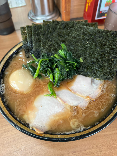 「特上ラーメン中盛り」@ラーメン林家 木更津店の写真