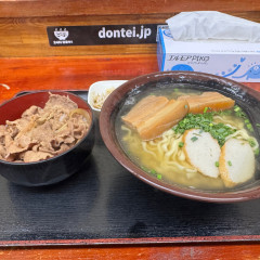 どん亭 牧志店の画像