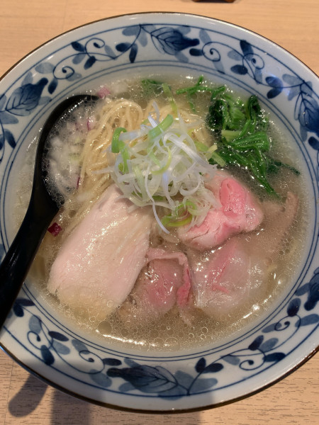 「貝出汁塩らぁ麺」@貝出汁らぁ麺 海美風 浅草店の写真