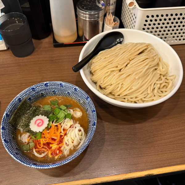 「秩父みそつけ麺大葉ver 500g（ラー油増し）」@狼煙 東大宮店の写真