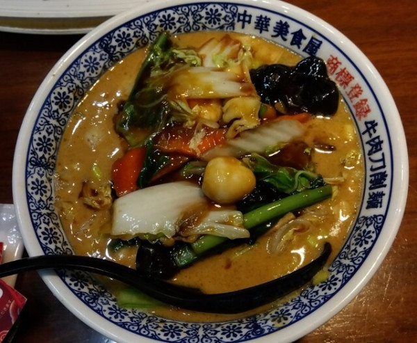 「五目あんかけ 刀削麺 1050円」@中華美食屋 天童店の写真