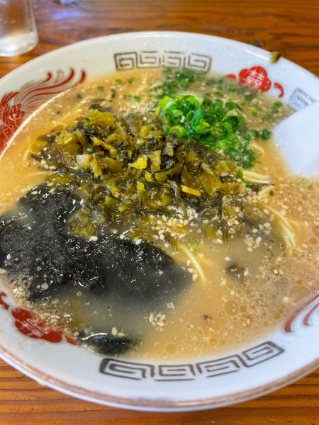 「高菜ラーメン」@バスラーメンの写真