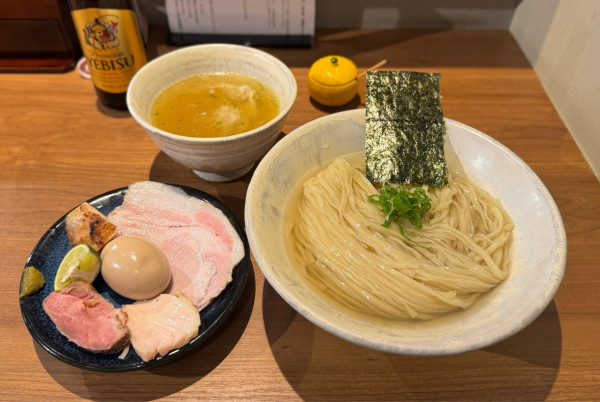 「特上塩つけ麺¥2100、ワンタン¥300」@Japanese Ramen 五感の写真
