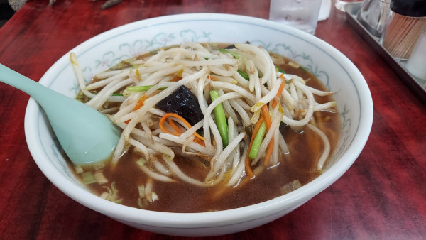 「もやしラーメン（炒め）660円」@中華料理 餃子王の写真
