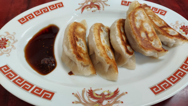 「焼き餃子 410円」@中華料理 餃子王の写真