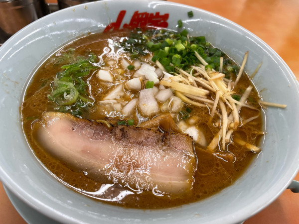 「期間限定　たっぷり！生姜醤油ラーメン」@ラーメン山岡家 いわき店の写真
