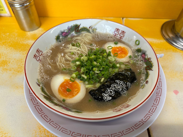 「ラーメン＋玉子」@よかろうもんの写真