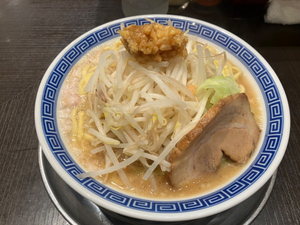 「角ふじ麺大盛り」@横浜ラーメン 増田家 幕張店の写真