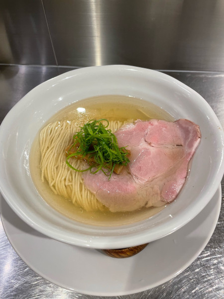 「塩ラーメン＋肉丼」@成城青果の写真