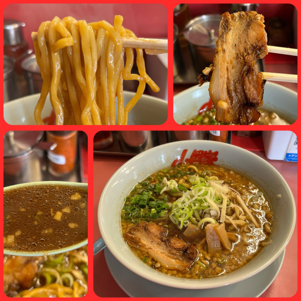 「【限定】たっぷり生姜醤油ラーメン¥930」@山岡家 平塚店の写真