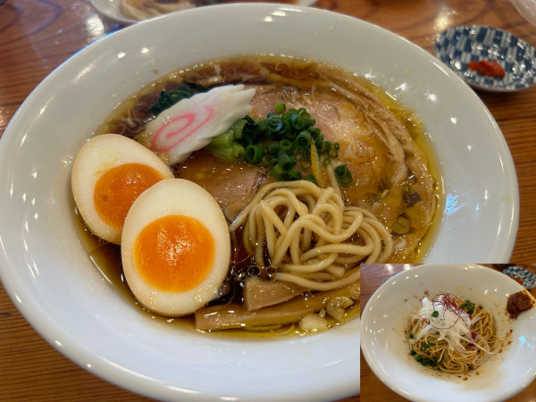 「【限定】地鶏醤油そば1180円、限定玉400円」@麺's キッチン RIRIの写真