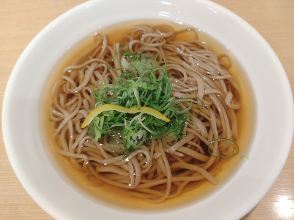 「かけそば　４５０円」@立ち食い蕎麦 あずさの写真