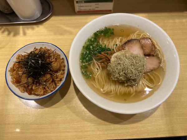 「「ラーメン＋がごめ」「ほたて飯」」@函館塩ラーメン 五稜郭の写真