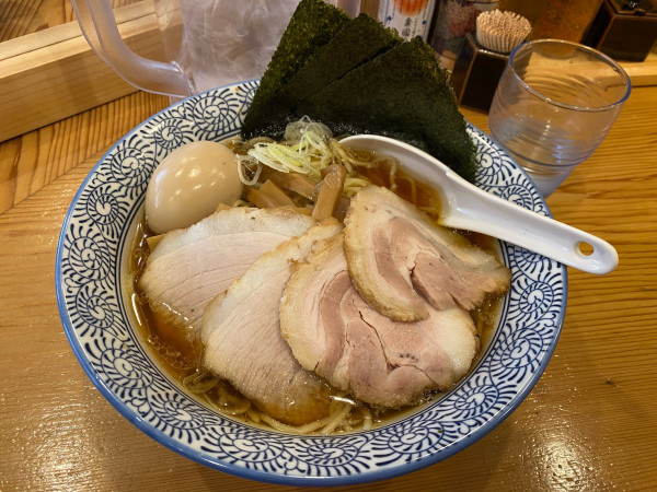 「特製中華そば1,270円+大盛120円」@中華そば 笑歩の写真