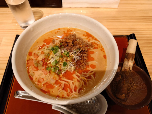 「麻辣担々麺950円」@担々麺 發巳の写真