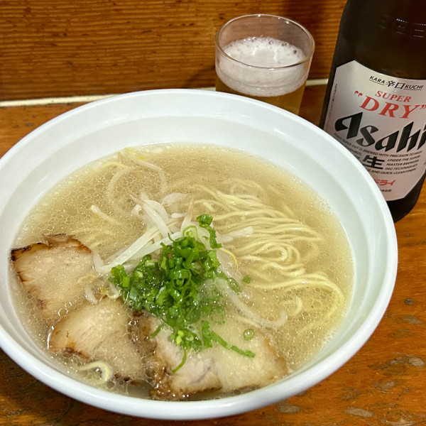 「ラーメン 塩＋びんビール」@麺家 なかむらの写真