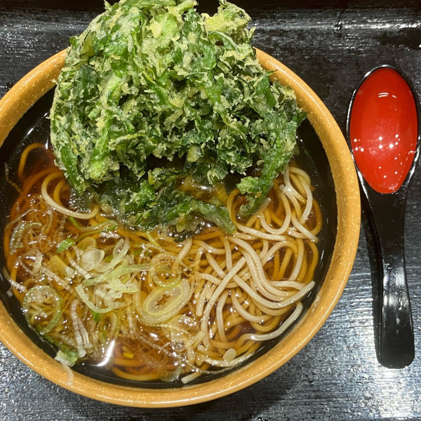 「春菊天そば570円」@そば処 めとろ庵 錦糸町店の写真