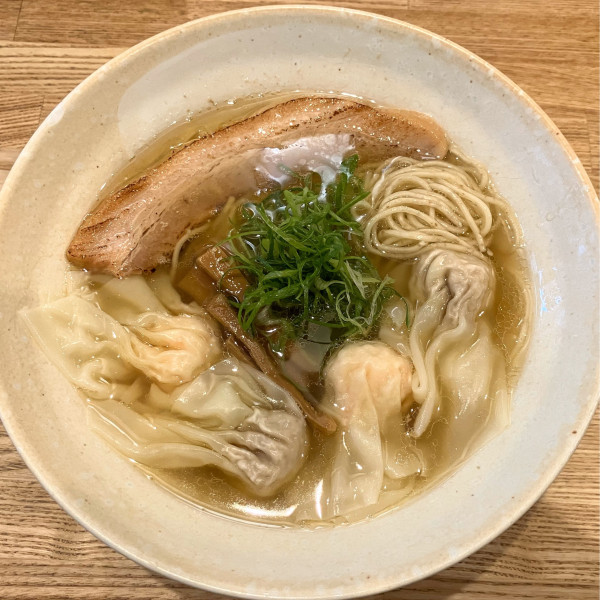 「肉と海老ワンタン麺(白)1200円」@DURAMENTEIの写真