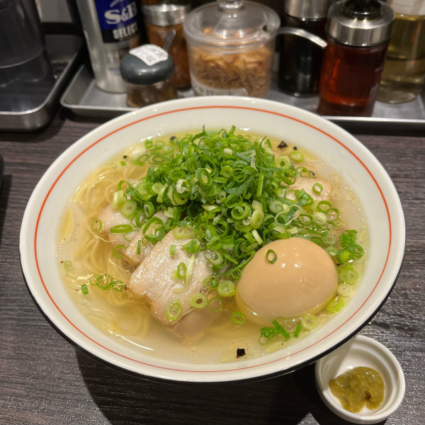 「塩かけそば」@中華そば 十目一八食堂の写真