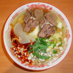 牛肉麺 一盛の画像