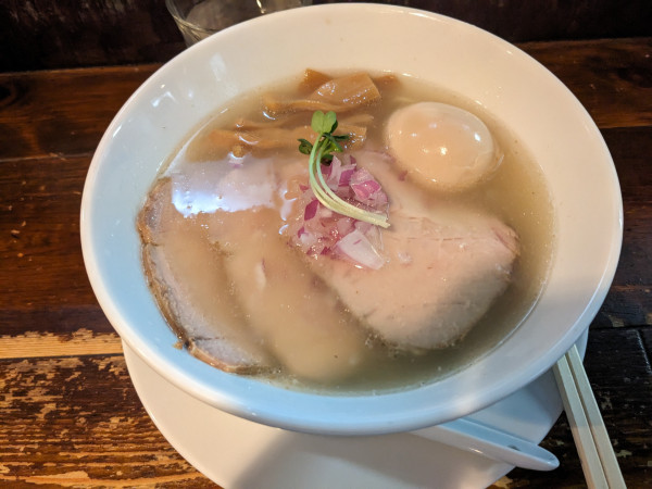 「特製塩ラーメン」@支那そば屋 雅の写真