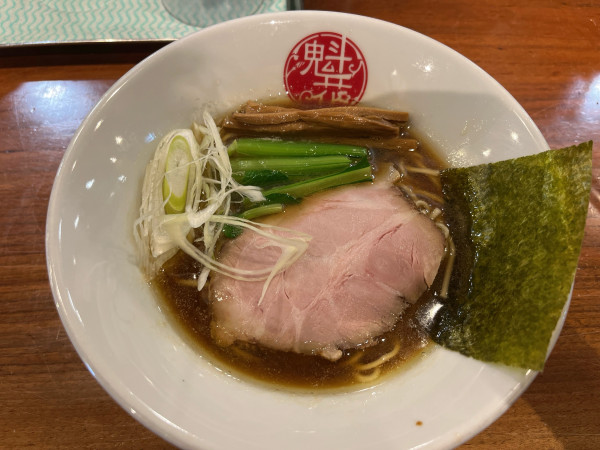 「魁花ラーメン　950円」@天然魳煮干だしらーめん創房 魁花の写真