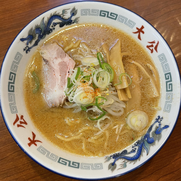 「みそラーメン 800円(100円引きクーポン利用)」@ラーメンの大公の写真