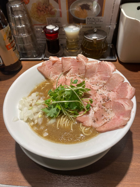 「濃厚烏賊煮干し中華そば　醤油」@麺屋 ねむ瑠の写真