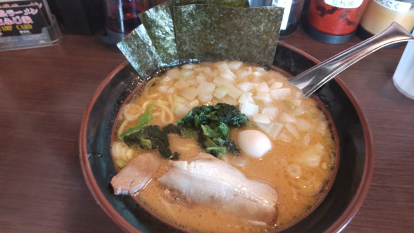 「豚骨醤油らーめん麺やわらかめ」@横浜家系ラーメン やまふじ家 野田店の写真