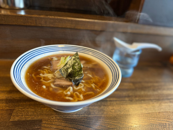 「中華そば(中盛)」@寿分の写真