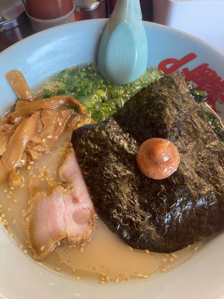 「朝ラーメン(画像のメンマは無料クーポン)」@山岡家 平塚店の写真