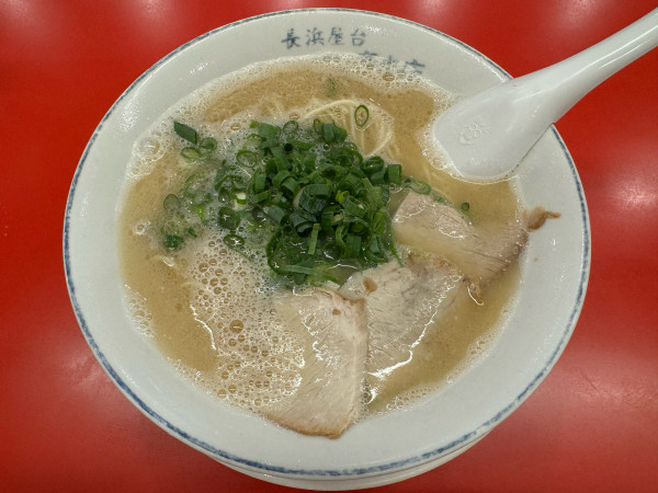 「ラーメン　590円」@長浜屋台 一心亭 本店の写真