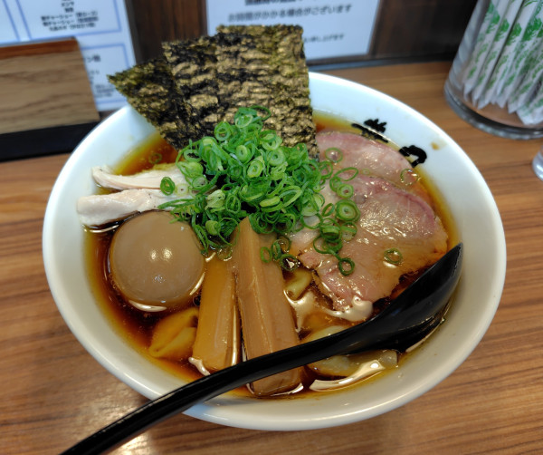 「特ワンタン麺 1600円」@らぁめん 葉月の写真